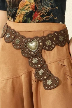 Hot Dear-Lover Bohemian Vintage Bronze Detail Heart Connected PU Belt Coffee