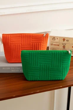 Fashion Dear-Lover Textured Woven Pattern Zipper Cosmetic Bag Dark Green