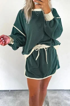 Clearance Dear-Lover Color Contrast Loose Pullover and Lace-up Waist Skort Set Evergreen