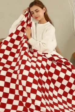 Sale Dear-Lover Plush Checkered Print Sofa Blanket 127*152cm Fiery Red