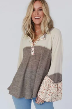 New Dear-Lover Colorblock Floral Patchwork Flared Sleeve Buttons Henley Top Goat