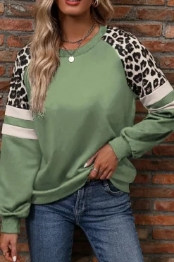 Fashion Dear-Lover Leopard Print Colorblock Raglan Sleeve Sweatshirt Grass Green