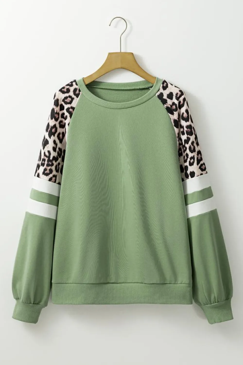Fashion Dear-Lover Leopard Print Colorblock Raglan Sleeve Sweatshirt Grass Green