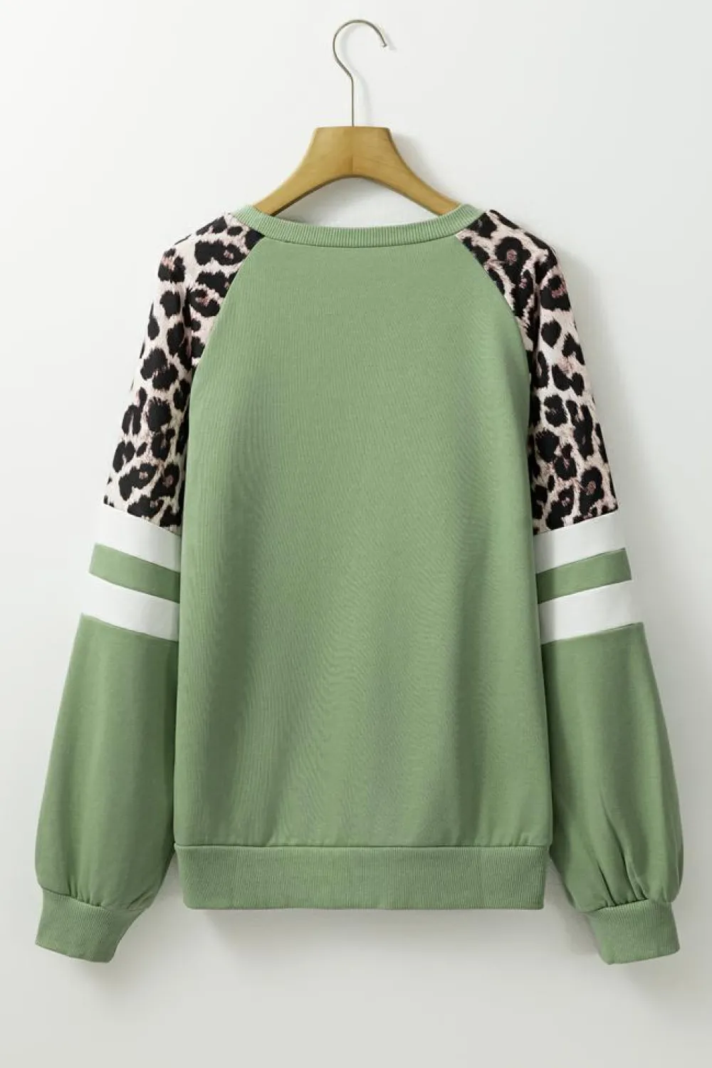 Fashion Dear-Lover Leopard Print Colorblock Raglan Sleeve Sweatshirt Grass Green