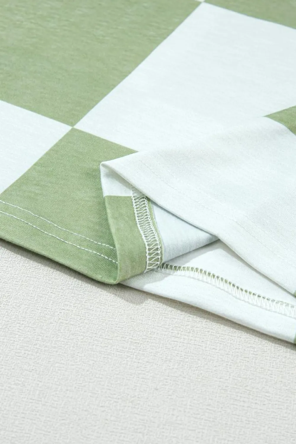 Discount Dear-Lover Mix Checkered Print Shirred Cuffs Blouse Grass Green