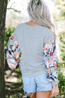 Hot Dear-Lover Floral Lantern Sleeve Patchwork Buttoned V Neck Top Gray