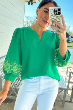 Fashion Dear-Lover Contrast Floral Embroidered 3/4 Sleeve Notched V Neck Elegant Blouse Green