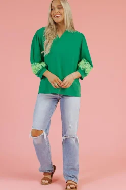 Fashion Dear-Lover Contrast Floral Embroidered 3/4 Sleeve Notched V Neck Elegant Blouse Green