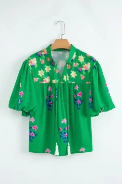 Online Dear-Lover Floral Detail Tie Split Neck Short Sleeve Blouse Green