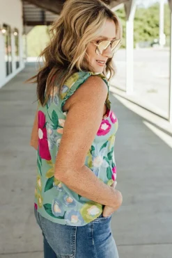 Hot Dear-Lover Floral Print Ruffle Trim Tank Top Green