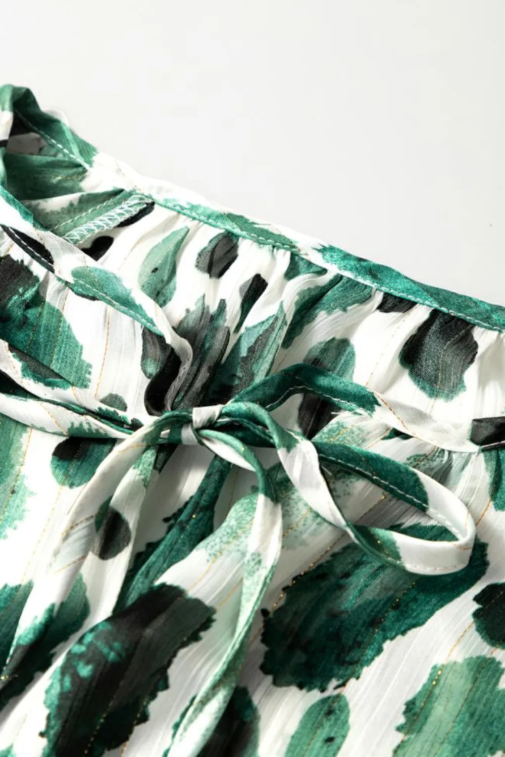 Clearance Dear-Lover Metallic Threading Accents Pleated Abstract Printed Ruffled 3/4 Sleeve Blouse Green