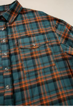 Outlet Dear-Lover Plaid Long Sleeeve Side Split Distressed Hem Shirt Green