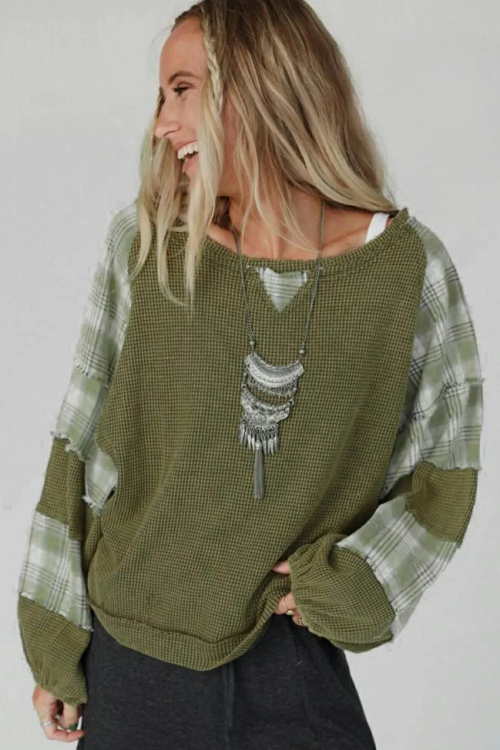 Best Dear-Lover Plaid Patch Waffle Knit Exposed Seam Bubble Sleeve Top Green