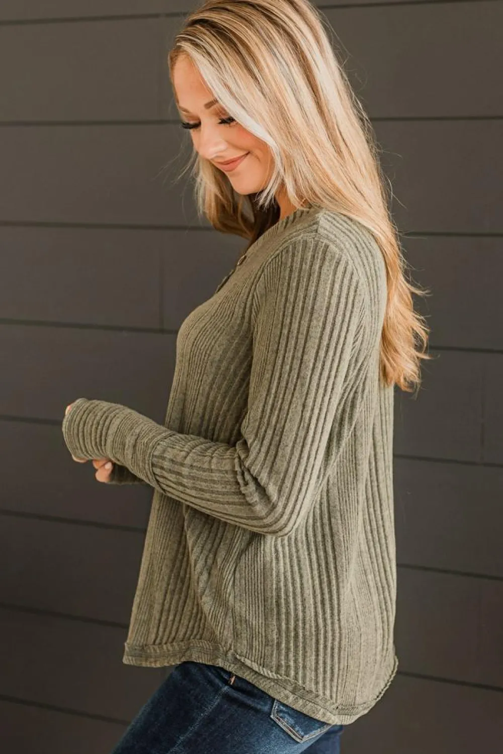 Outlet Dear-Lover V Neck Buttoned Ribbed Knit Top Jungle Green
