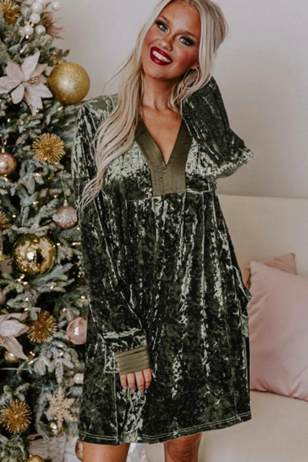 Online Dear-Lover Velvet Long Sleeve V Neck Loose Dress with Pockets Jungle Green
