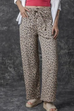 Fashion Dear-Lover Leopard Printed Drawstring Waist Pocketed Wide Leg Jeans Khaki