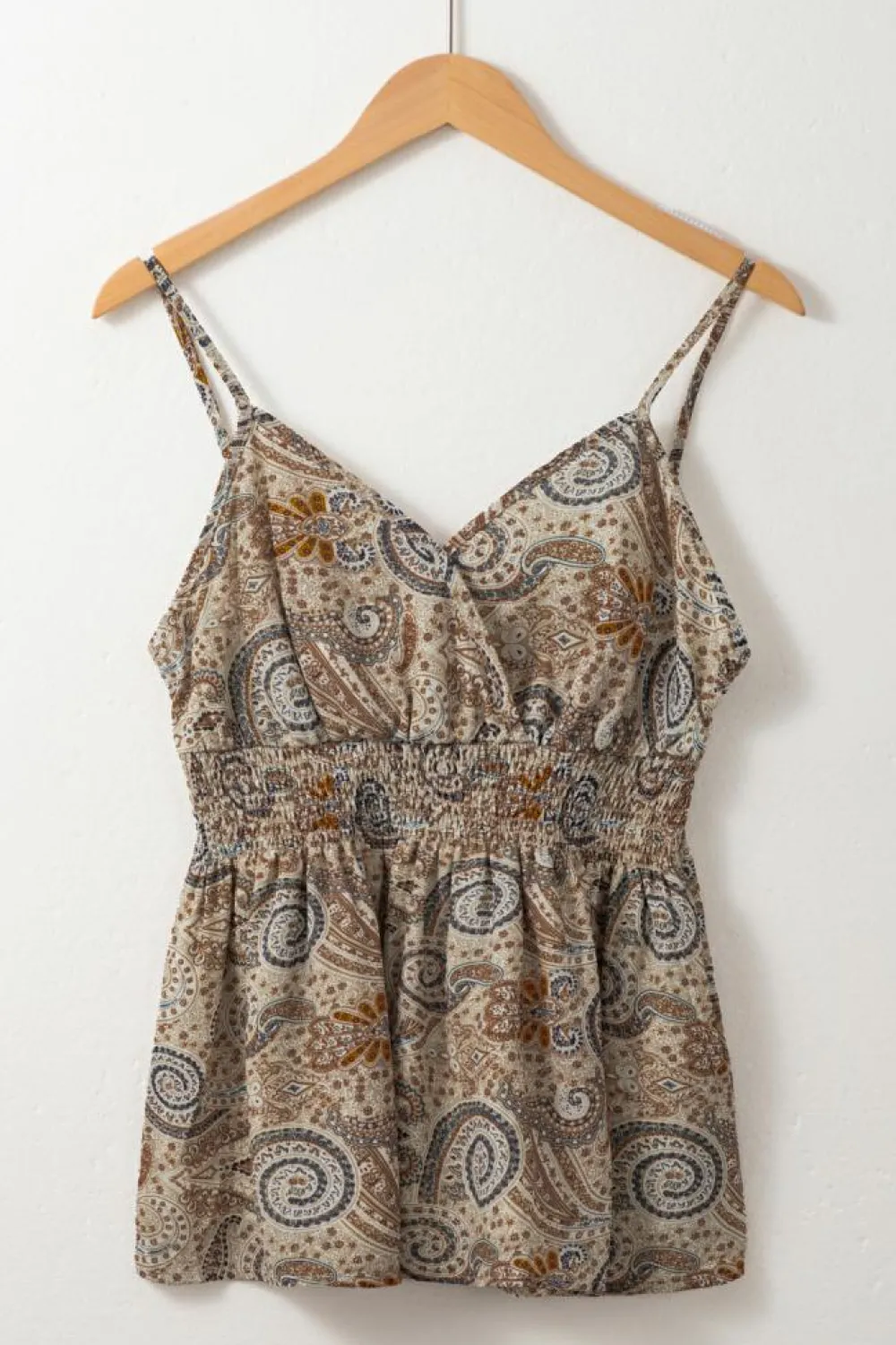 Fashion Dear-Lover Paisley Printed Spaghetti Strap V Neck Smocked Babydoll Tank Top Khaki