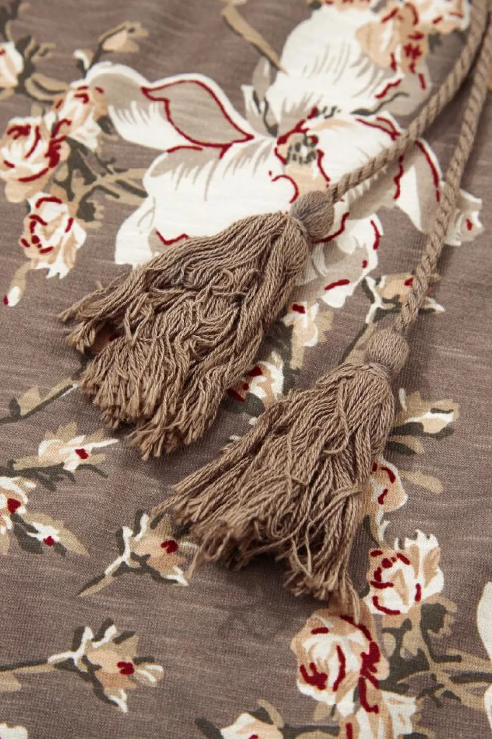 Clearance Dear-Lover Retro Floral Print Tassel Tie Split Neck Short Sleeve Blouse Khaki