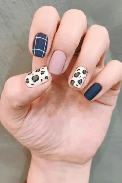 Best Dear-Lover Leopard Frosted Gel Nail Stickers Leopard-2