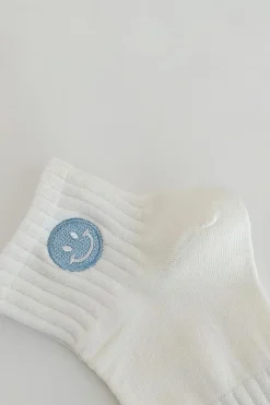Discount Dear-Lover Cute Smile Face Embroidered Cotton Socks Light Blue
