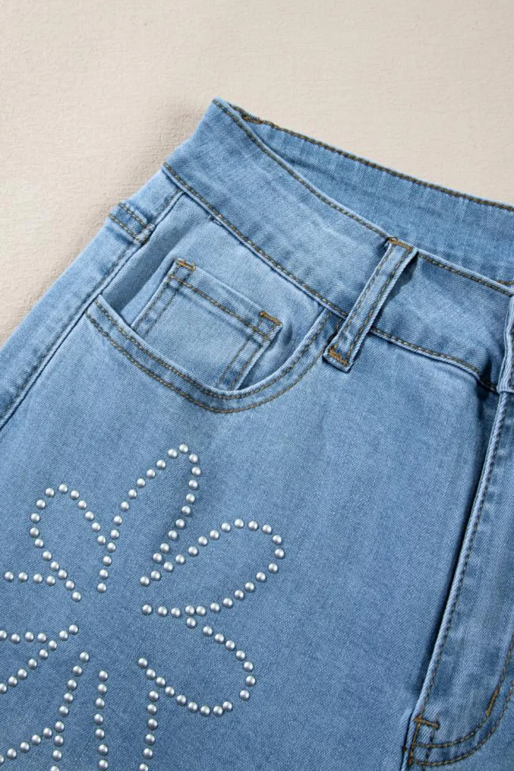 New Dear-Lover Floral Rhinestone Decor High Rise Wide Leg Jeans Light Blue