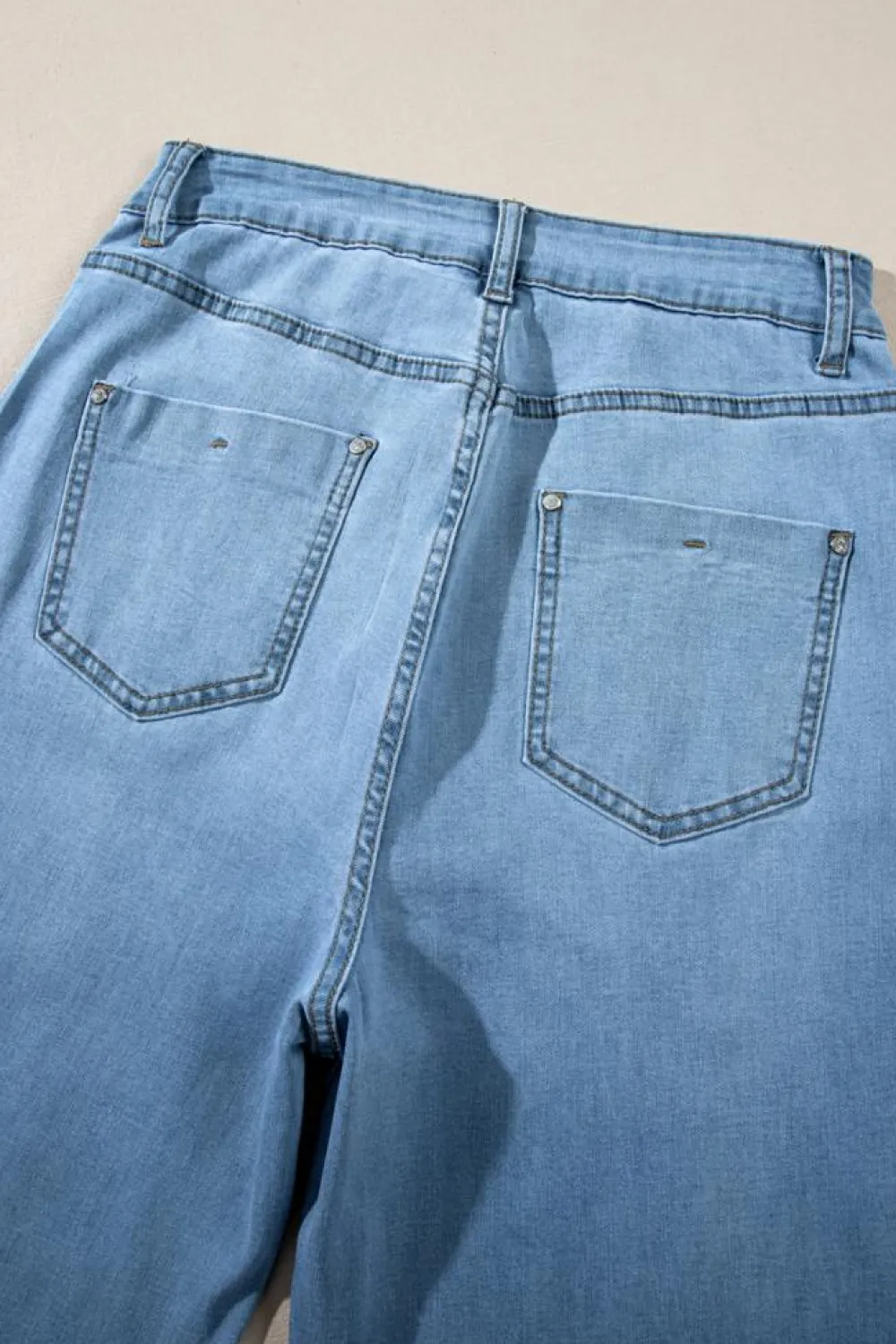 New Dear-Lover Floral Rhinestone Decor High Rise Wide Leg Jeans Light Blue