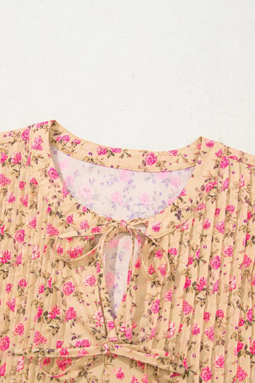 Fashion Dear-Lover Floral Print Bow Pintuck Bust Half Puff Sleeve Blouse Top Light French Beige
