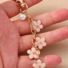 Hot Dear-Lover Flower Heart Buckle Plated Alloy Keychain Light Pink