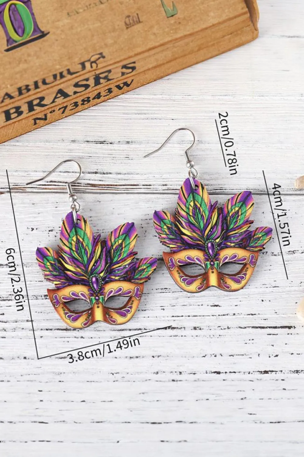 Best Dear-Lover Mardi Gras Mask Dangle Hook Earrings Meadow Mauve