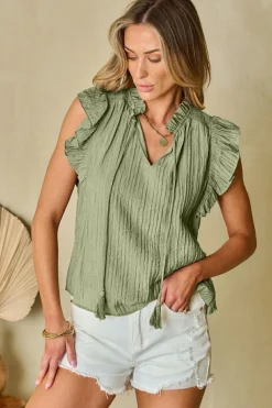 Outlet Dear-Lover V Neck Flutter Sleeve Textured Blouse Meadow Mist Green