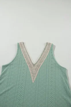 Hot Dear-Lover Lace Crochet Splicing V Neck Loose Fit Tank Top Mist Green