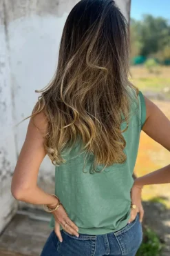 Discount Dear-Lover Metallic Sheen Edge Scoop Neck Tank Top Mist Green
