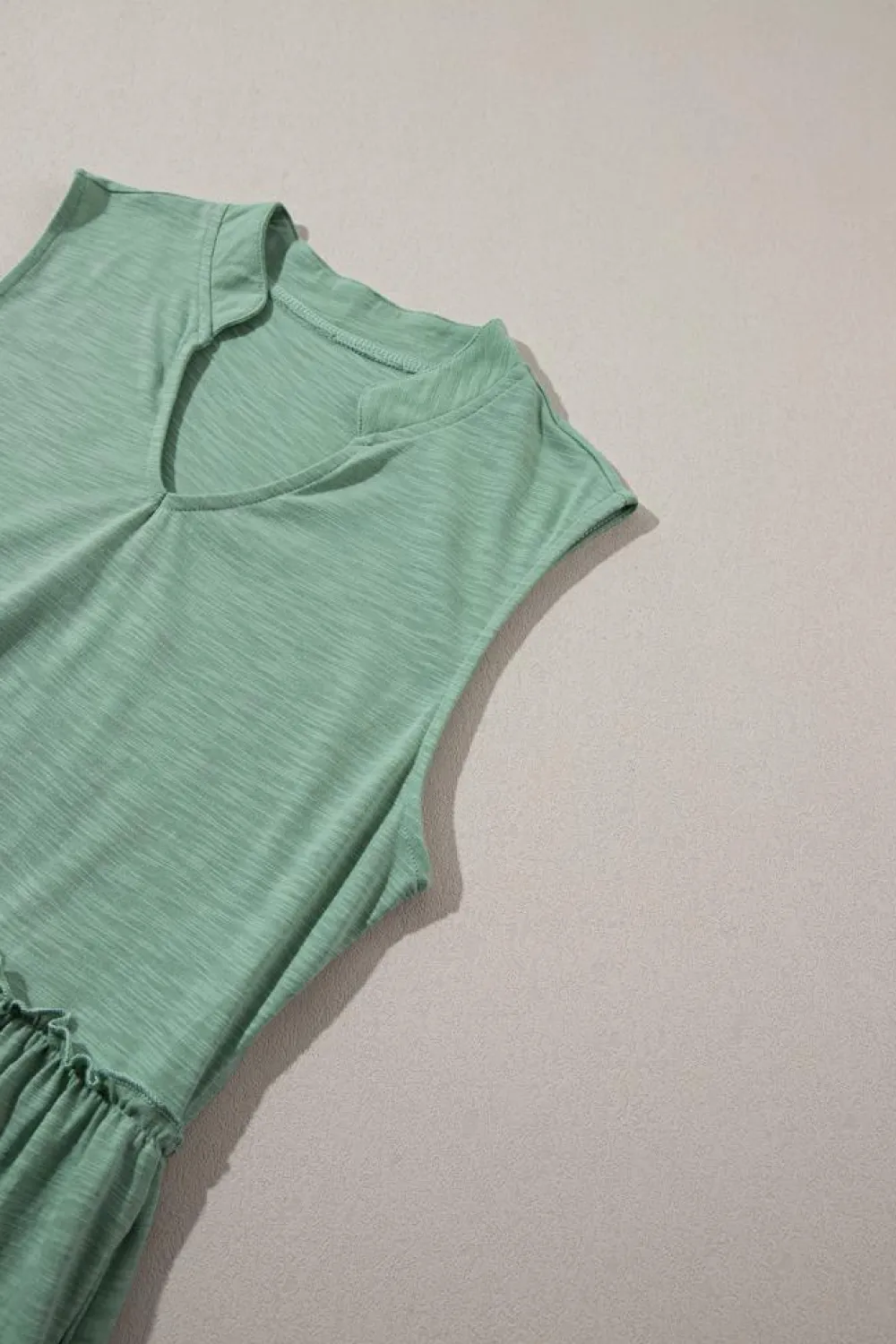 Fashion Dear-Lover Split V Neck Tiered Flowy Sleeveless Dress Moonlight Jade