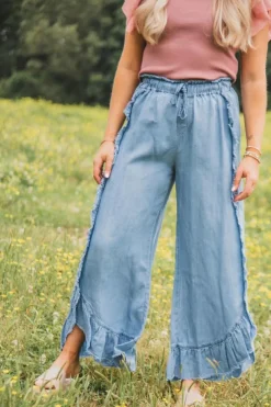 Fashion Dear-Lover Light Wash Raw Hem Ruffled Wide Leg Jeans Myosotis