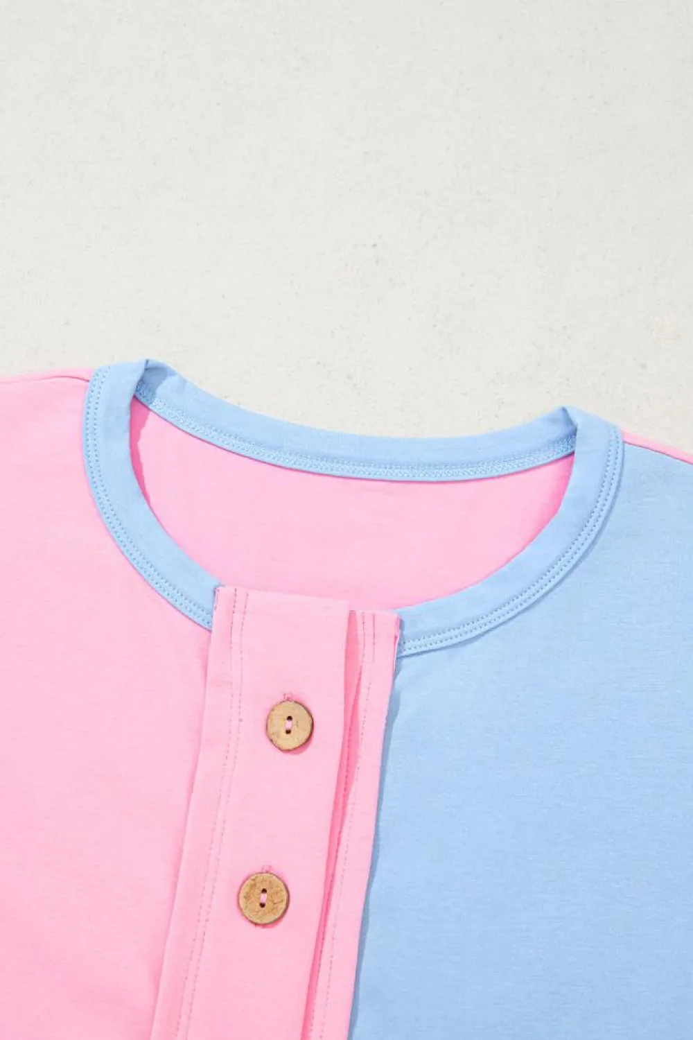 Hot Dear-Lover Two Tone Half Buttons Collared T Shirt Myosotis