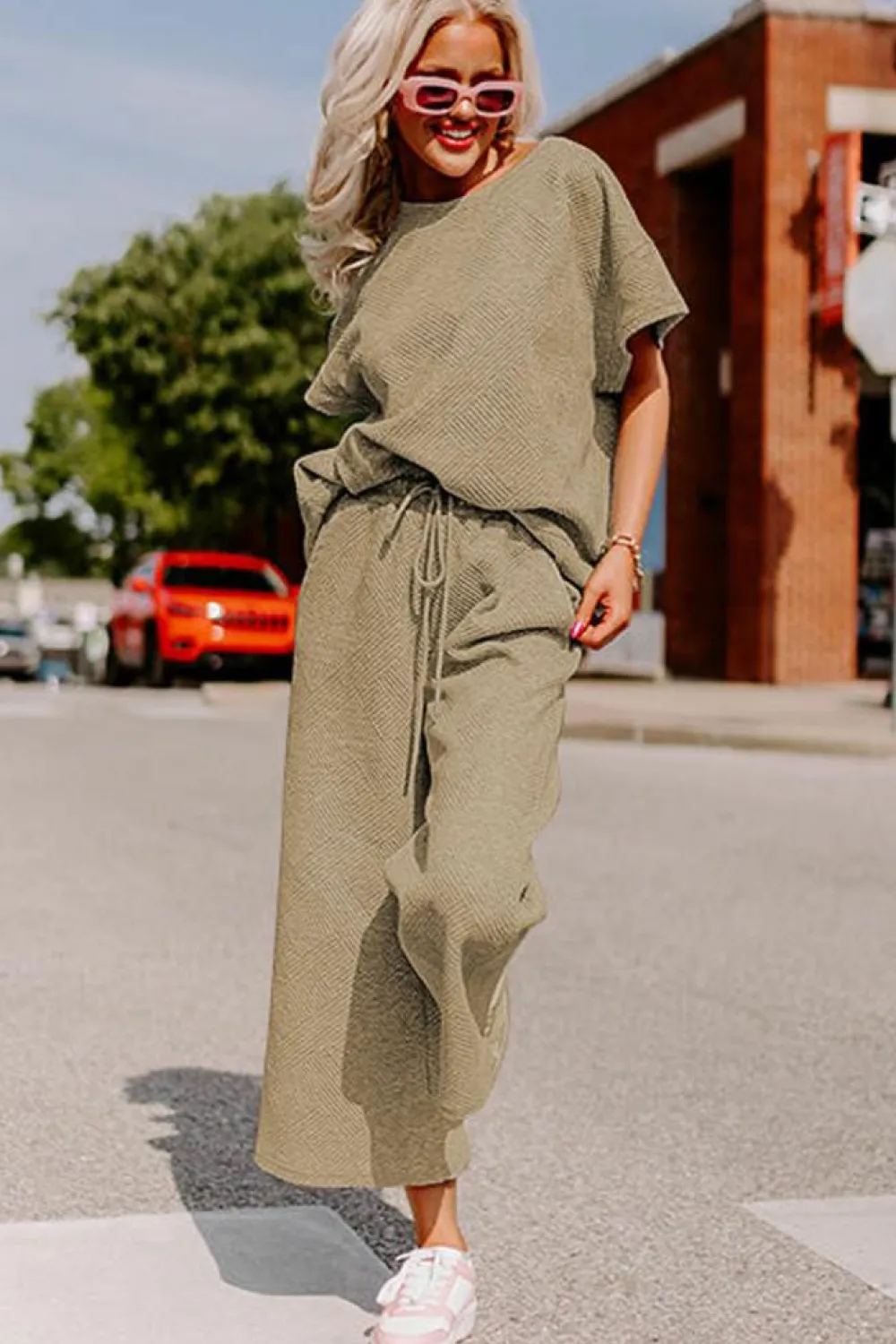 Clearance Dear-Lover Textured Loose Fit T Shirt and Drawstring Pants Set Pale Khaki