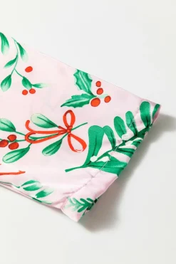 Hot Dear-Lover Christmas Berries Plant Print Satin Long Sleeve Pajama Set Pink