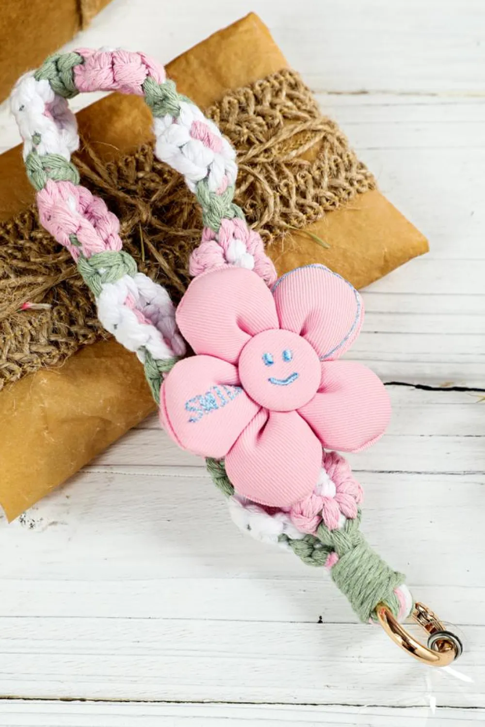 Sale Dear-Lover Flower Decor Daisy Crochet Phone Strap Pink