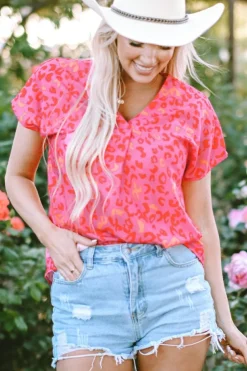 Best Dear-Lover Leopard V Neck Short Sleeve Blouse Pink