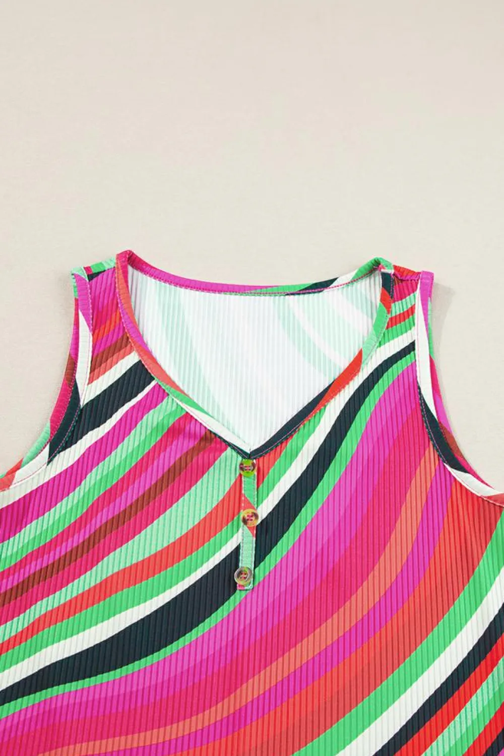 Fashion Dear-Lover Wavy Striped Buttoned V Neck Tank Top Purple