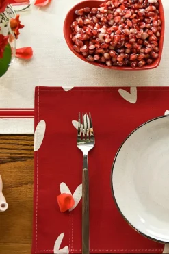 New Dear-Lover Love Heart Print Antifouling Reusable Flax Placemat Racing Red