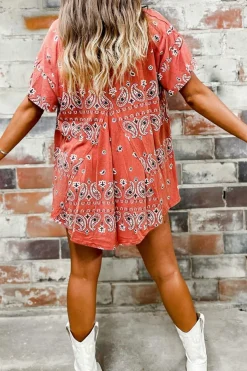Fashion Dear-Lover Paisley Print Side Slits Crew Neck T Shirt Red