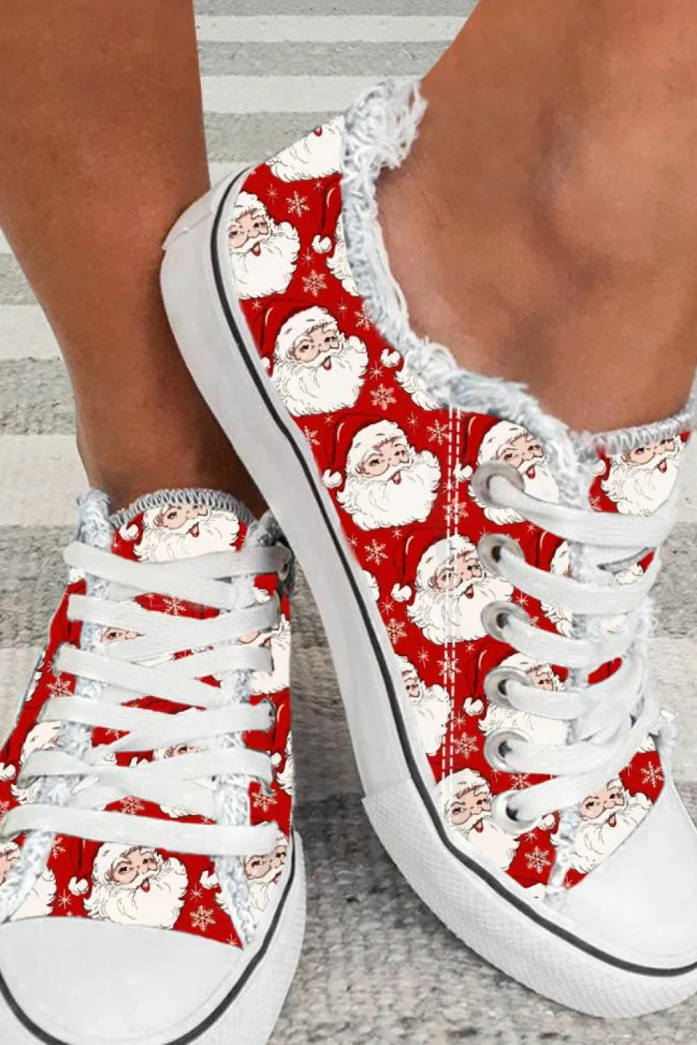 Discount Dear-Lover Santa Claus Snowflake Print Flat Canvas Shoes Red