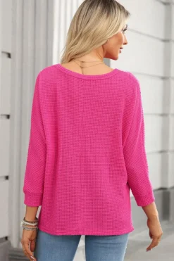 Discount Dear-Lover Textured Center Seam Long Sleeve Split Top Rose Red