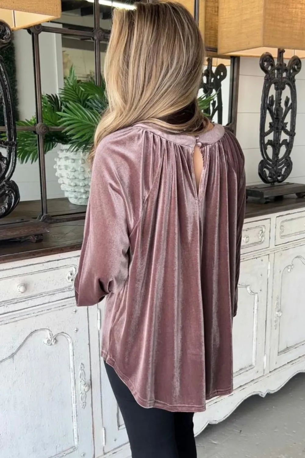Clearance Dear-Lover Button Keyhole Back Velvet Swing Top Rose Tan