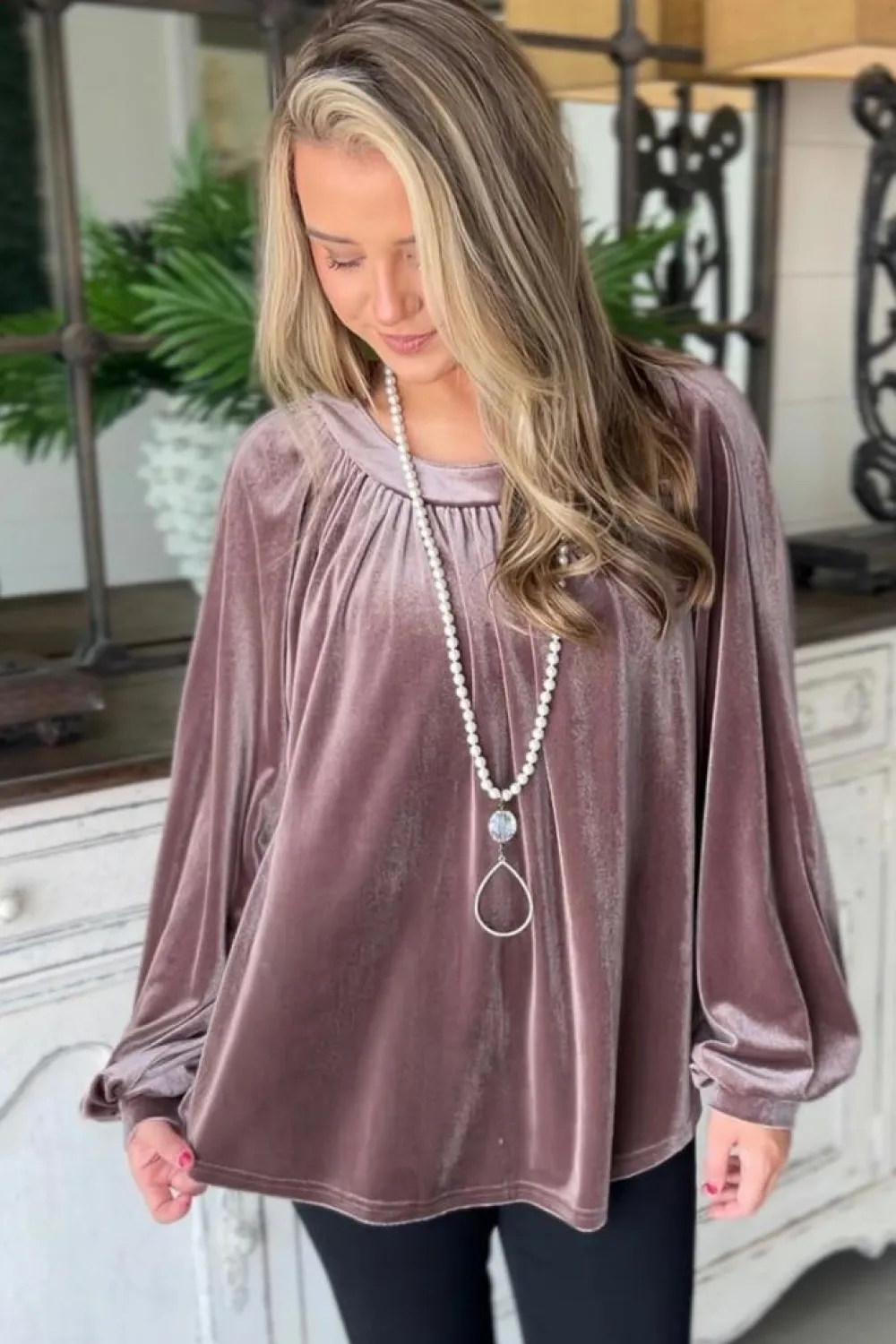 Clearance Dear-Lover Button Keyhole Back Velvet Swing Top Rose Tan