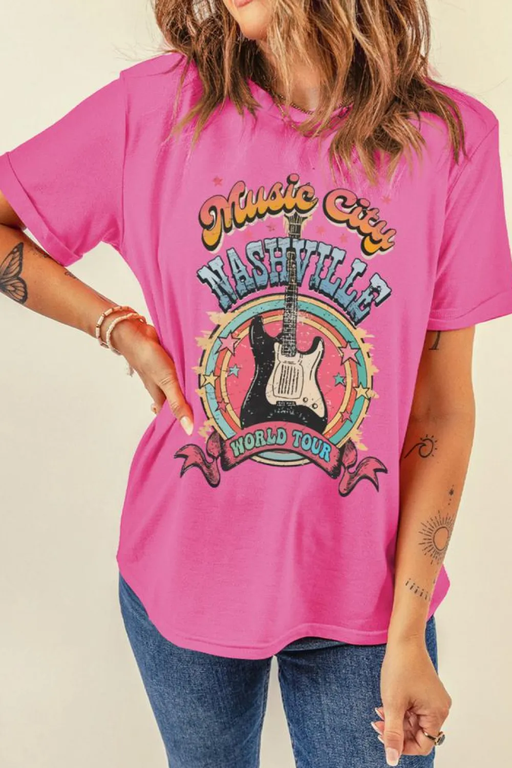 Fashion Dear-Lover Nashville WORLD TOUR Music City Guitarist Graphic Tee Sachet Pink