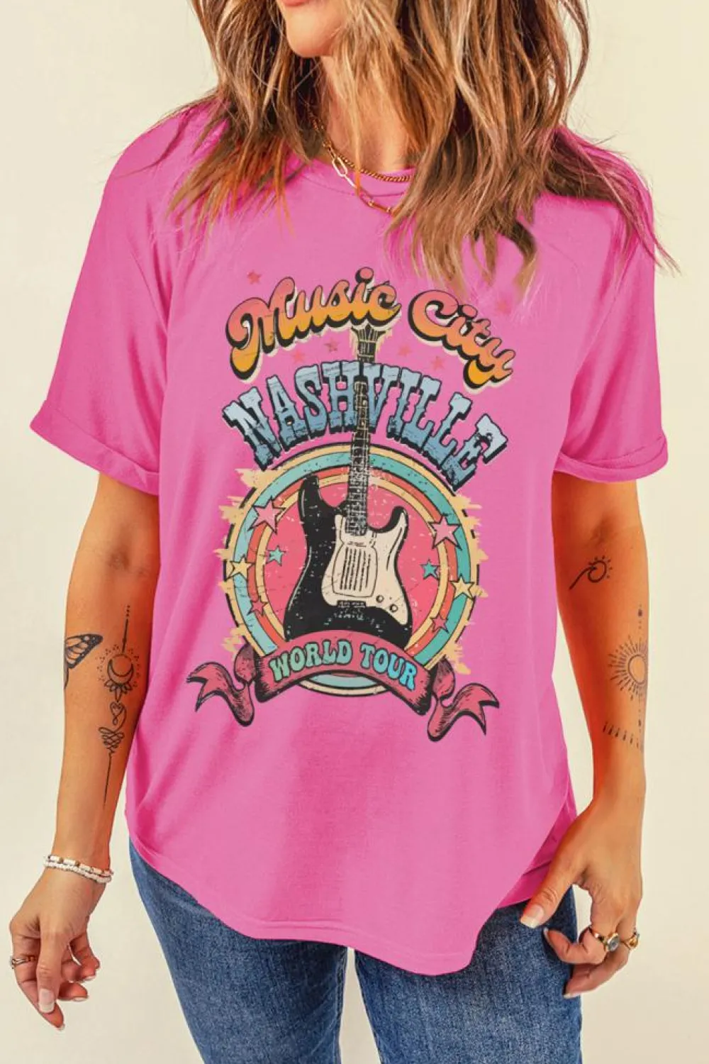 Fashion Dear-Lover Nashville WORLD TOUR Music City Guitarist Graphic Tee Sachet Pink