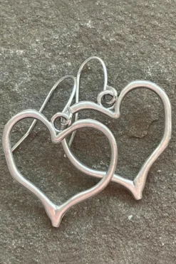 Online Dear-Lover Heart Shape Hook Drop Earrings Silvery