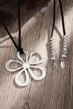 Clearance Dear-Lover Hollow Out Floral Leather Rope Y-shaped Necklace Silvery